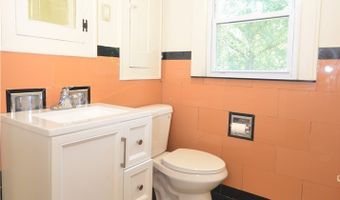 928 Delia Ave, Akron, OH 44320