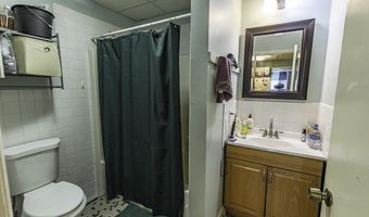 123-127 Franklin St, Bangor, ME 04401