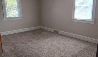 920 Rowe St, Akron, OH 44306
