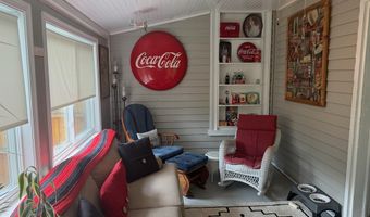283 Webster St, Alderson, WV 24910