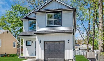 512 Seaman Ave, Beachwood, NJ 08722