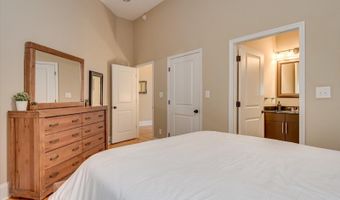 936 Broad St 304, Augusta, GA 30901