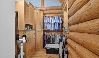 2405 Nicholson Ln, Albion, MI 49224