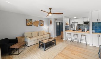 1299 Uluniu Rd C-105, Kihei, HI 96753