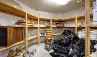 2140 Atwood Dr, Anchorage, AK 99517
