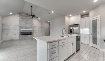 6903 High Meadow Blvd, Bentonville, AR 72713