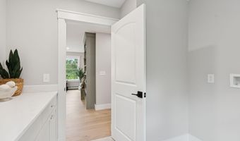 52 Jasper Ln, Arundel, ME 04046