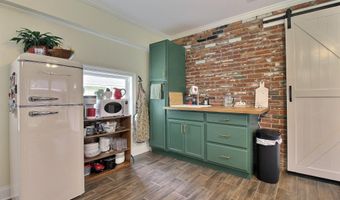 7314 Oak Meadow Dr, Baton Rouge, LA 70818