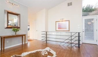 22 Dock Rd, Norwalk, CT 06854