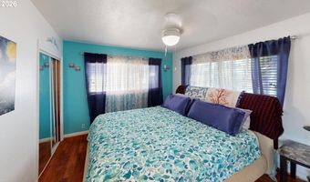1239 IRIS St, Brookings, OR 97415