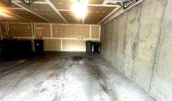 1111 Pocono Trl A, Ballwin, MO 63021