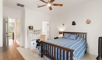4226 40TH St N, Arlington, VA 22207