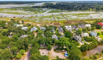 79 Bostick Cir, Beaufort, SC 29902