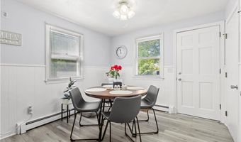 12 Parsons St, East Providence, RI 02914