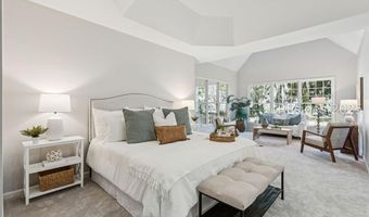 210 Old Plantation Dr, Beaufort, SC 29907