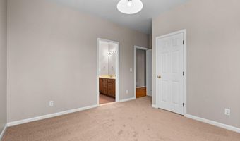 5971 Creekview Ct, Ann Arbor, MI 48108