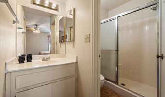 455 S DELAWARE Dr 122, Apache Junction, AZ 85120