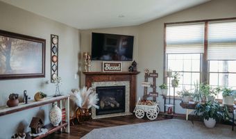 38404 142nd St, Aberdeen, SD 57401