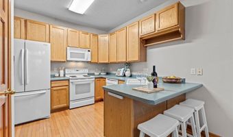 15263 Florist Cir, Apple Valley, MN 55124