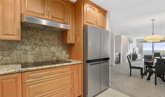 3200 La Rotonda Dr 613, Rancho Palos Verdes, CA 90275