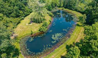 262 40th St, Allegan, MI 49010