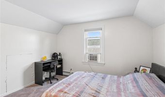 76 Baird Ave, North Providence, RI 02904