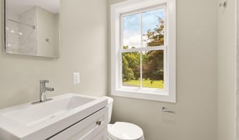 10700 ALLOWAY Dr, Potomac, MD 20854