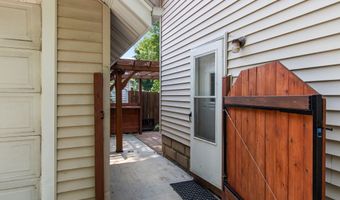 1008 N BENNETT St, Appleton, WI 54914