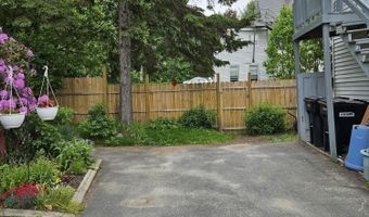 103 4th St, Bangor, ME 04401