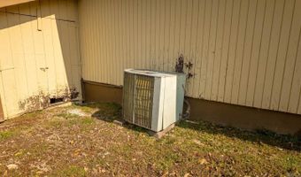 105 Couch St, Alton, MO 65606