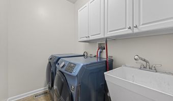 5510 DOUBS Rd, Adamstown, MD 21710