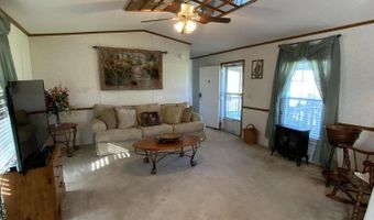 1040 Ann Dr, Arnaudville, LA 70512