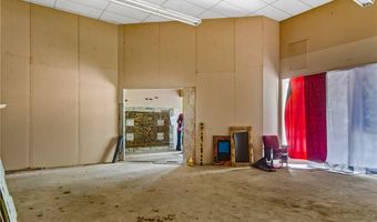 102 Trinity St, Abbeville, SC 29620