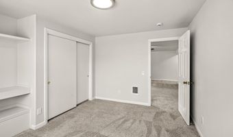 749 1ST St, Brookings, OR 97415