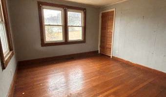 18585 Midland Trl, Ansted, WV 25812