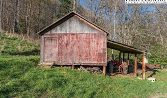 762 George Eggers Rd, Banner Elk, NC 28604