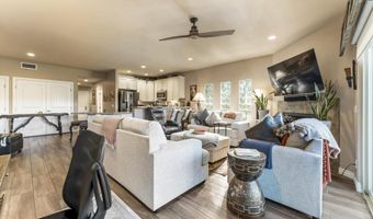 6145 E CAVE CREEK Rd 103, Cave Creek, AZ 85331