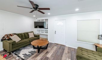 515 5th St, Benton, LA 71006