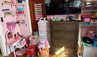 1475 Plainfield Pike, Johnston, RI 02919