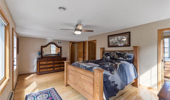 1342 Stagecoach Trl S, Afton, MN 55001