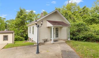3302 College Ave, Alton, IL 62002