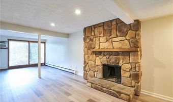 1609 Treetop Trl C, #39, Akron, OH 44313