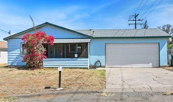8976 Rover St, Spring Valley, CA 91977