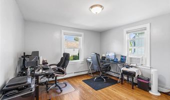 76 Baird Ave, North Providence, RI 02904
