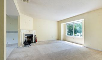 10 South St 77, Danbury, CT 06810