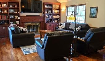 1502 Hillcrest Ct, Atchison, KS 66002