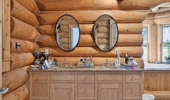 2405 Nicholson Ln, Albion, MI 49224