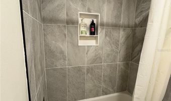 530 ORANGE Dr 23, Altamonte Springs, FL 32701