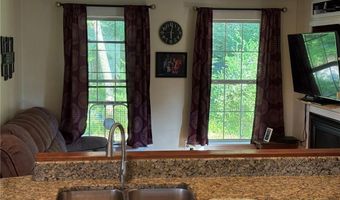 40 Anthony Rd, Foster, RI 02825