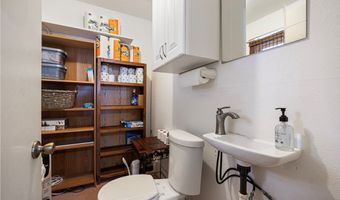 217 W Nelson Ave, Aransas Pass, TX 78336